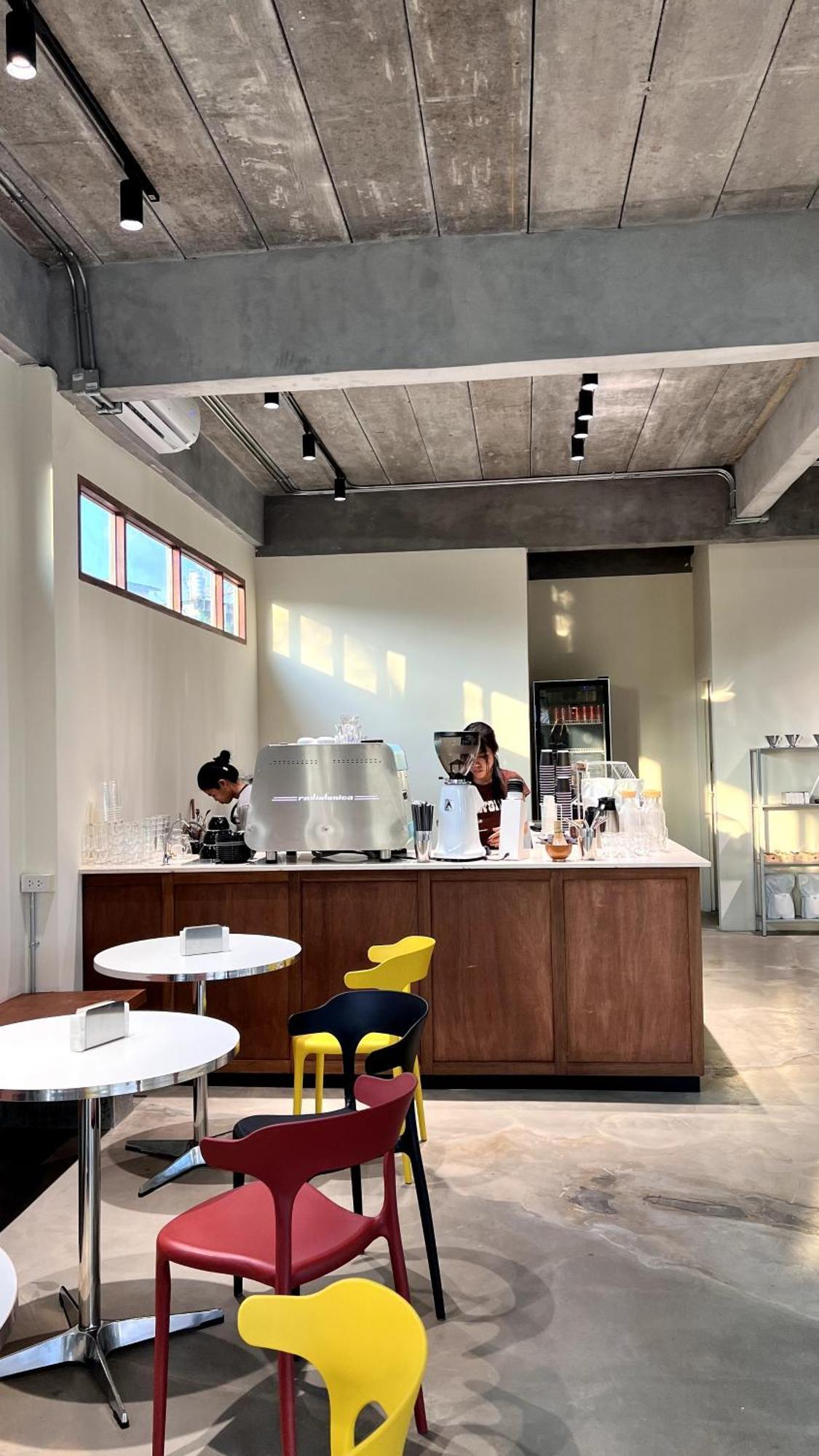 Centerpoint Hotel & Plaza 통살라 외부 사진